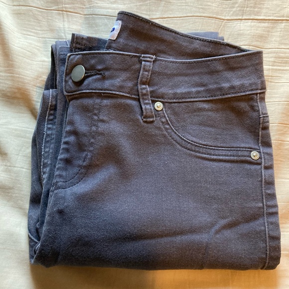 Size 12, Nygard, women’s super skinny grey pants. - Picture 4 of 4